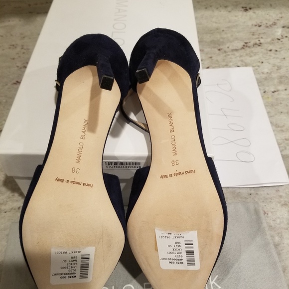 SOLD!  Manolo Blahnik UMICE 90MM navy heels 38 - Picture 5 of 8